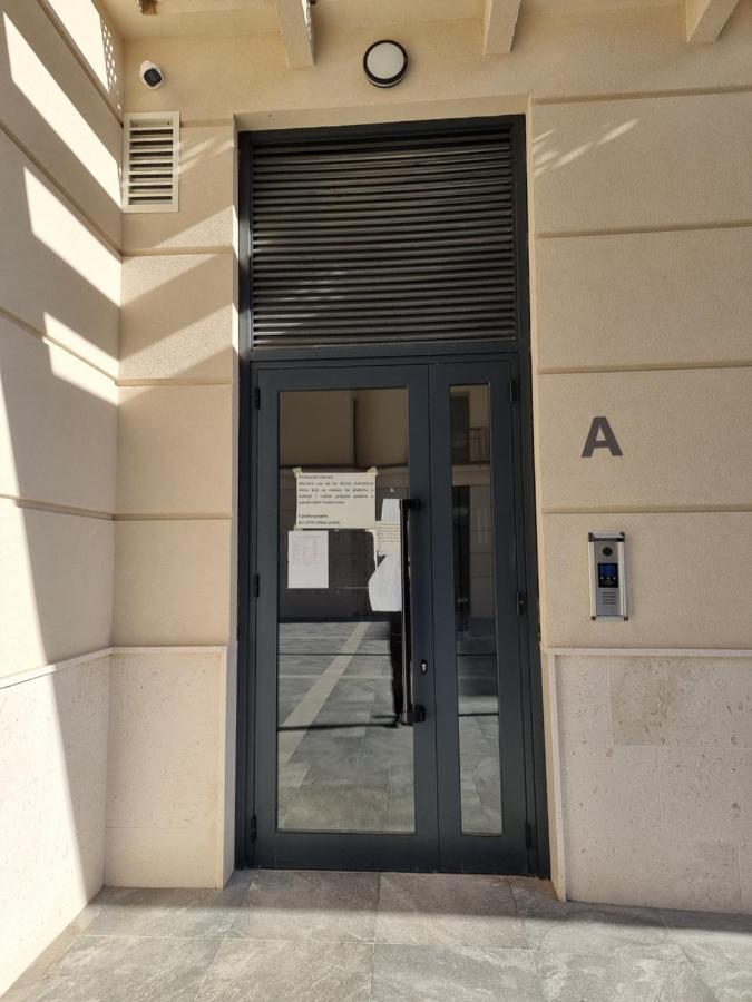 Fantastic New Centre Apartment Ποντγορίτσα Εξωτερικό φωτογραφία
