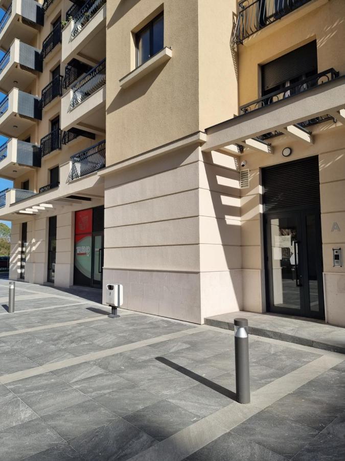 Fantastic New Centre Apartment Ποντγορίτσα Εξωτερικό φωτογραφία