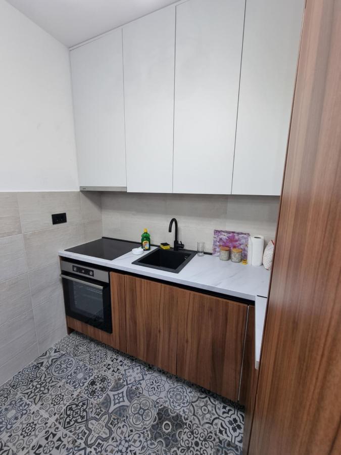 Fantastic New Centre Apartment Ποντγορίτσα Εξωτερικό φωτογραφία