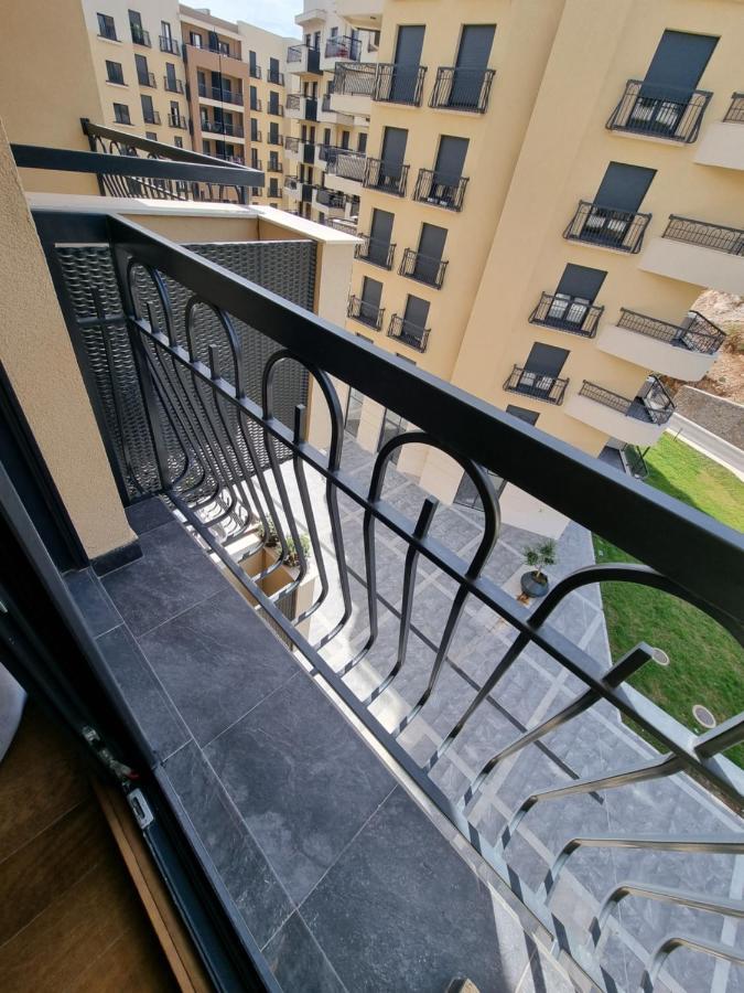 Fantastic New Centre Apartment Ποντγορίτσα Εξωτερικό φωτογραφία
